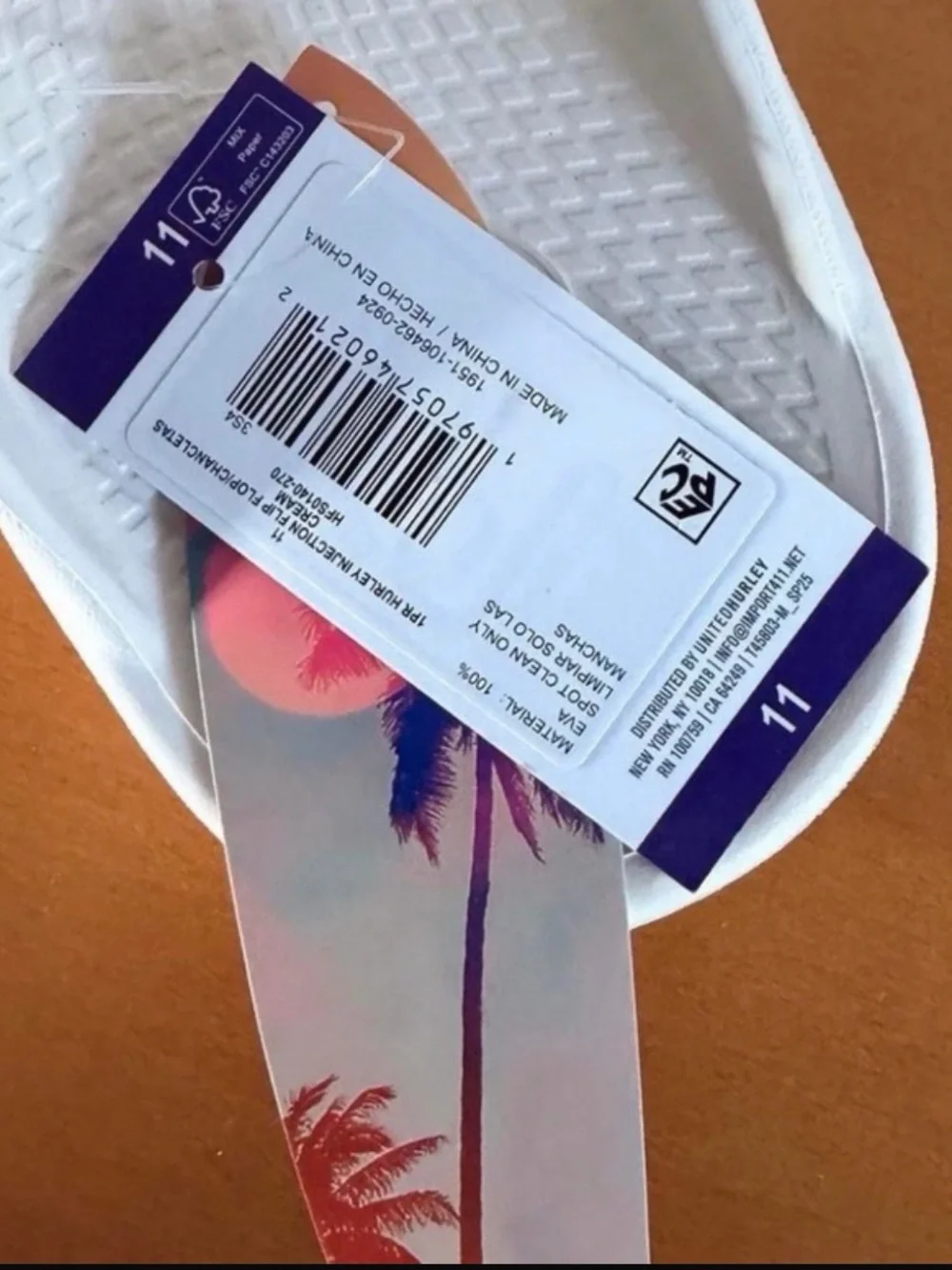 Hurley Men’s Size 11 Injection Flip Flop Sandals. Cream. New with Tags